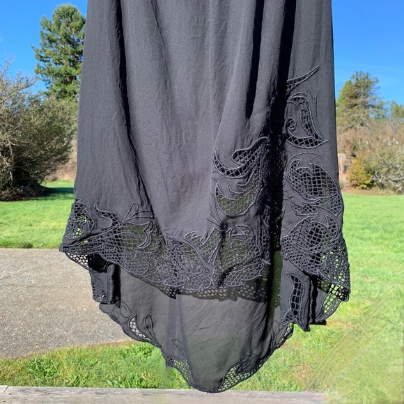 Chelsea 28 Dress Black with Lace Size Small - Picture 4 of 7